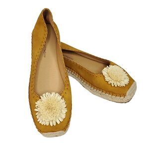 Adrienne Vittadini Suede Espadrilles 6 Slip On Dark Yellow 3D Straw Flower Boho